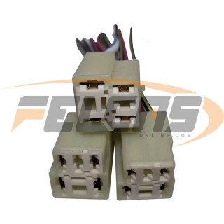 CONECTOR RELEX 4 PATAS INVERTIDAS - SQ-1985 CONECTOR RELEX 4 PATAS INVERTIDAS - SQ-1985